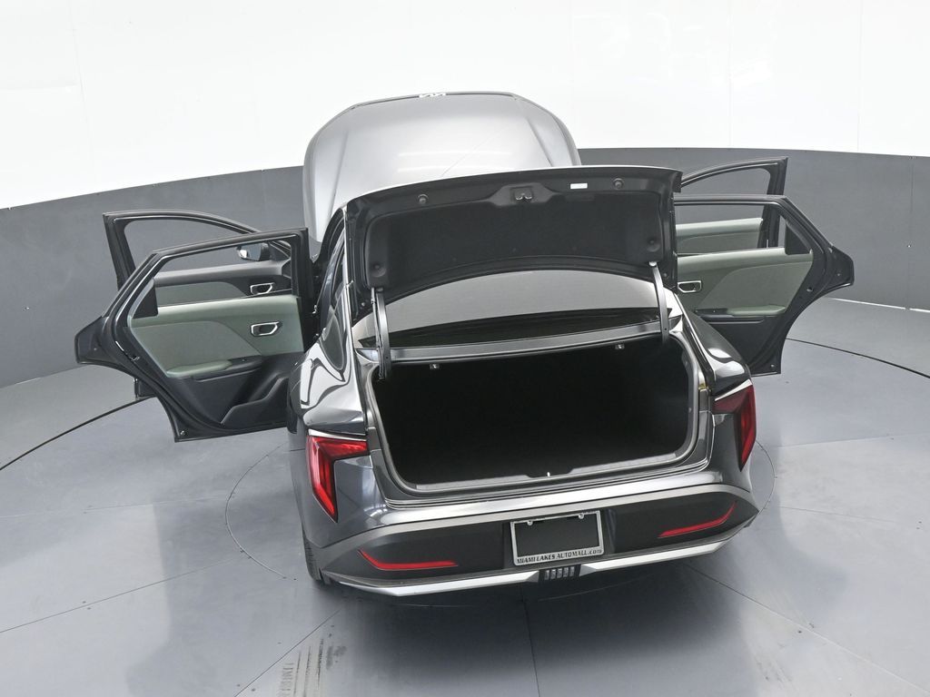 Used 2025 Interstellar Gray Kia EX image 65