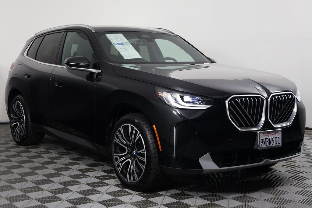 Thumbnail: 2026 BMW X3 - 3