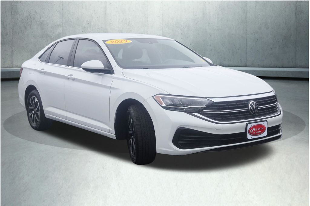 Used 2023 Volkswagen Jetta Sedan