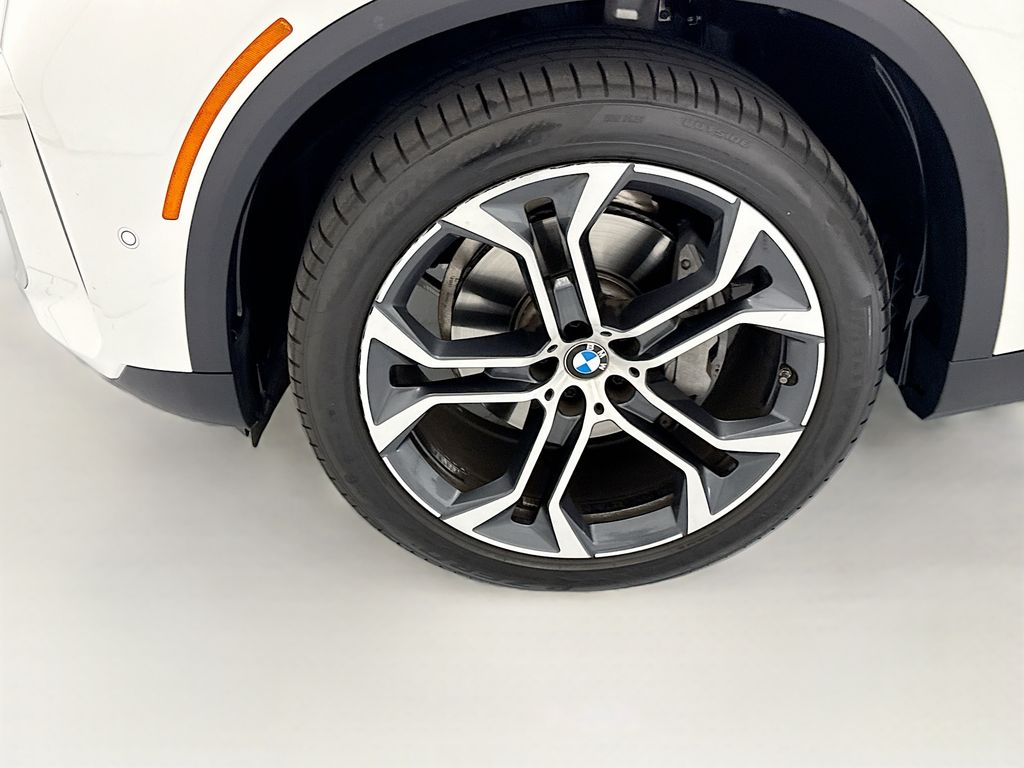 Thumbnail: 2026 BMW X5 - 29