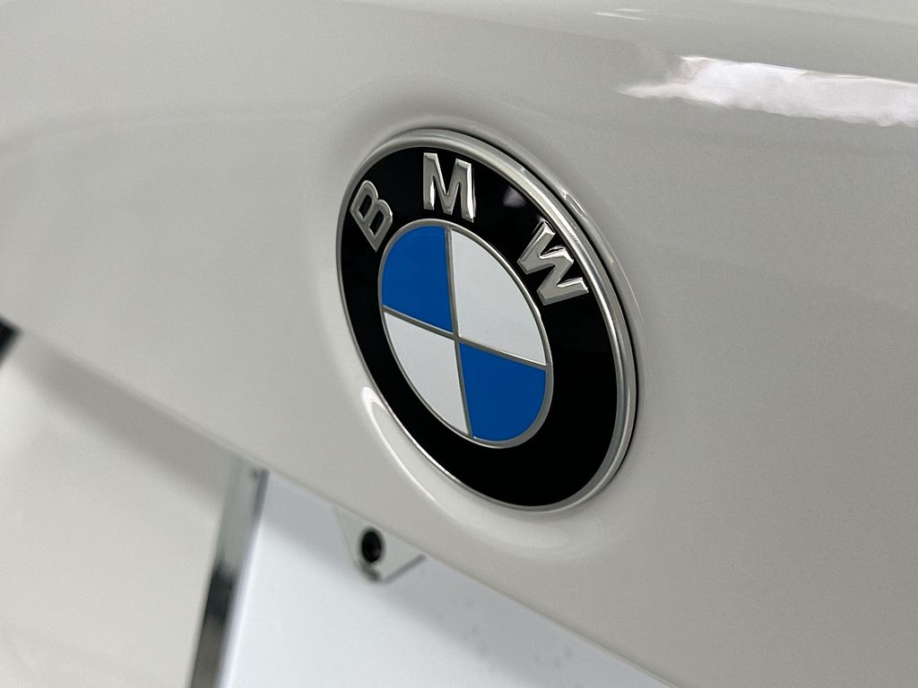 Thumbnail: 2026 BMW 3 Series - 22