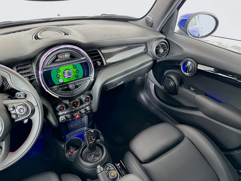 Thumbnail: 2020 MINI Cooper - 24