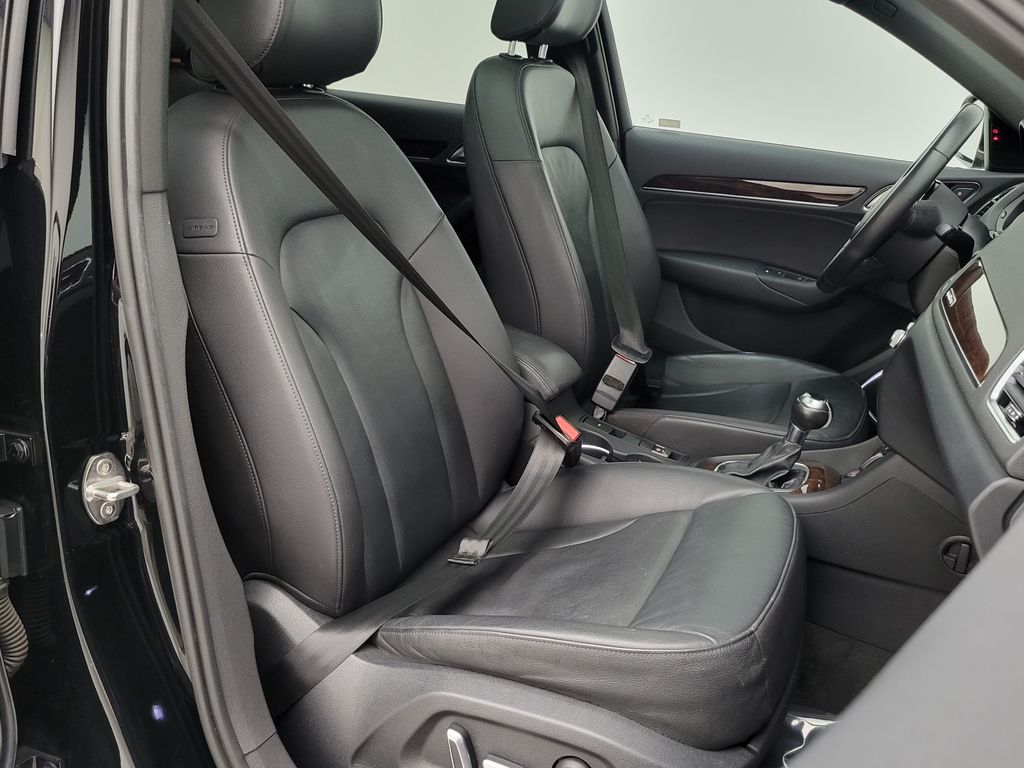 Thumbnail: 2016 Audi Q3 - 13