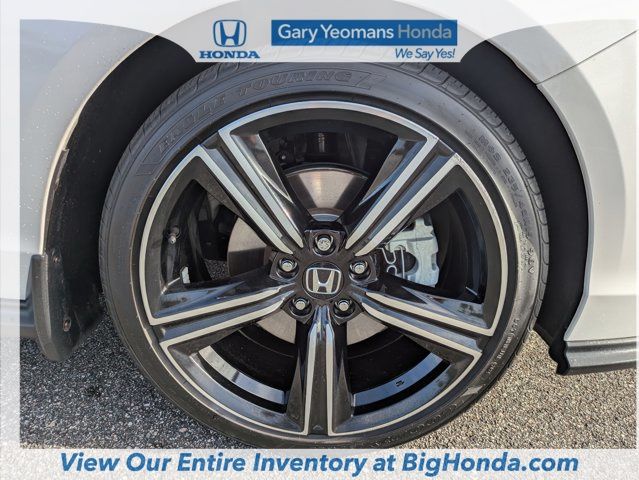 2024 Honda Accord Hybrid - Image 18