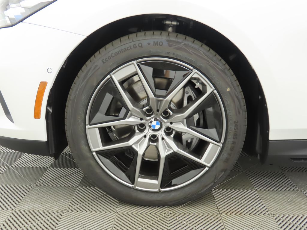 Thumbnail: 2026 BMW i5 - 31