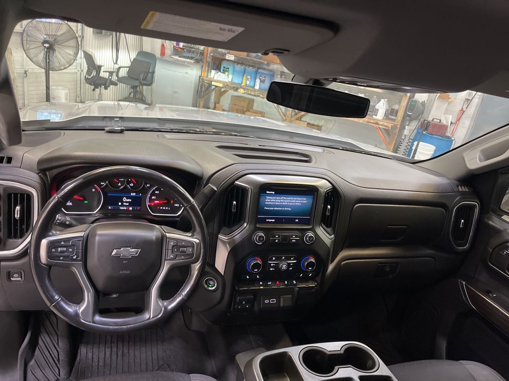 Used 2021 Silver Chevrolet RST image 20