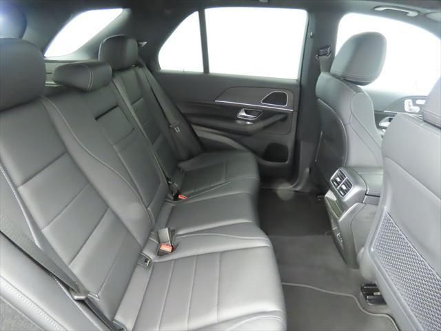 Thumbnail: 2026 Mercedes-Benz GLE - 22