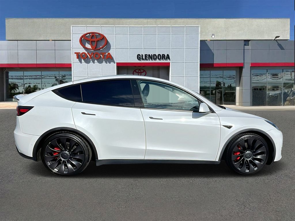 Used 2022 Tesla Model Y Performance with VIN 7SAYGDEF2NF395409 for sale in Glendora, CA