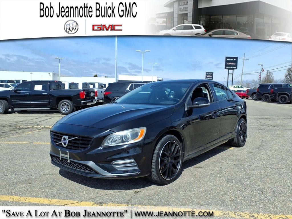 2017 Volvo S60 T5 Dynamic AWD