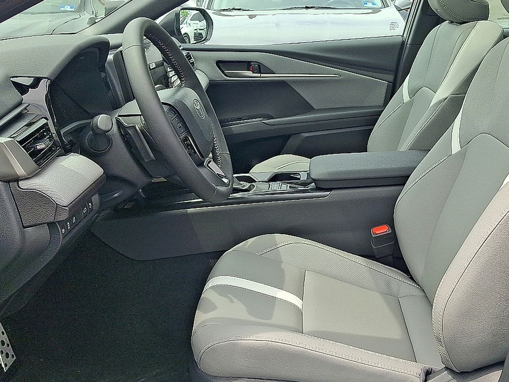 Thumbnail: 2026 Toyota Camry - 7