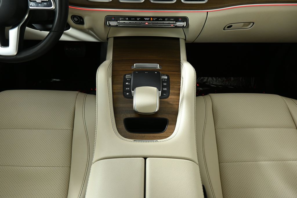 Thumbnail: 2023 Mercedes-Benz GLE - 24