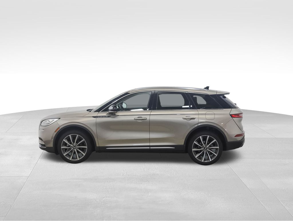 Thumbnail: 2020 Lincoln Corsair - 2
