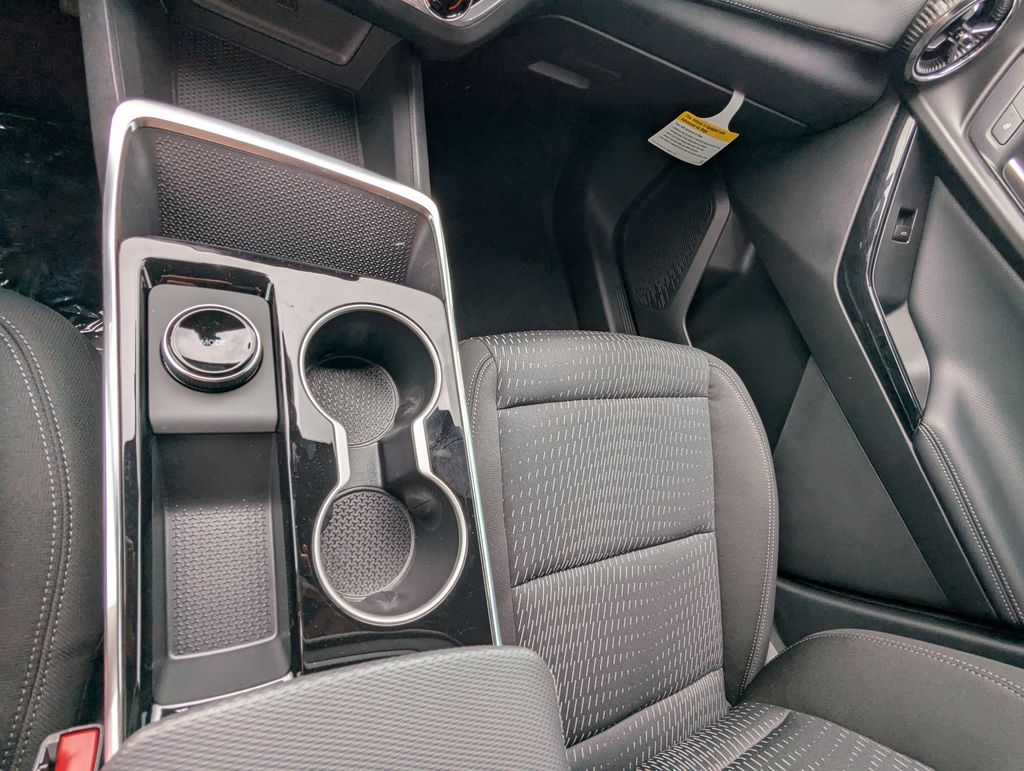 new 2026 Chevrolet Equinox car, priced at $27,995