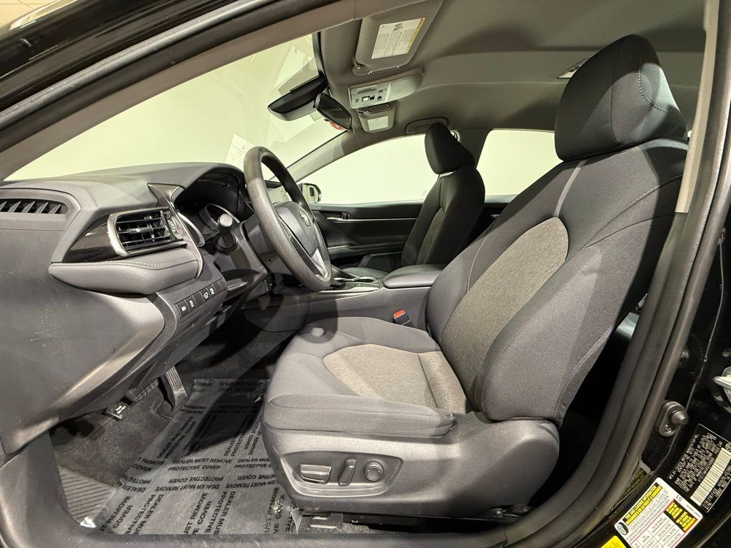 Thumbnail: 2023 Toyota Camry - 12