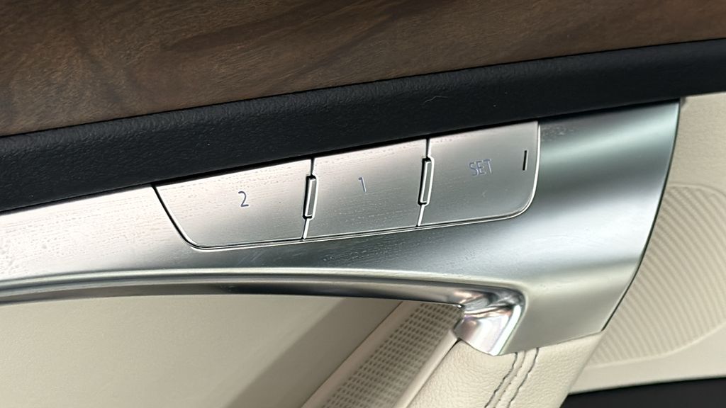 2025 Audi A6  29
