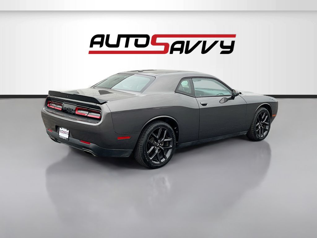 2021 Dodge Challenger SXT - Photo 7