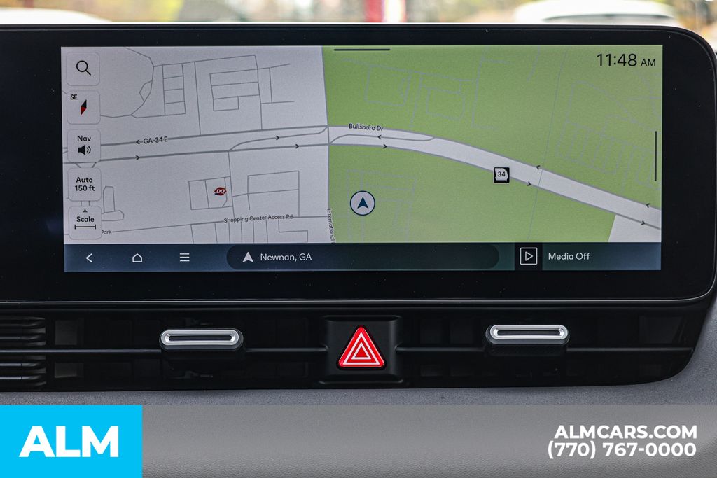 Used 2025 Blue Hyundai SEL image 38