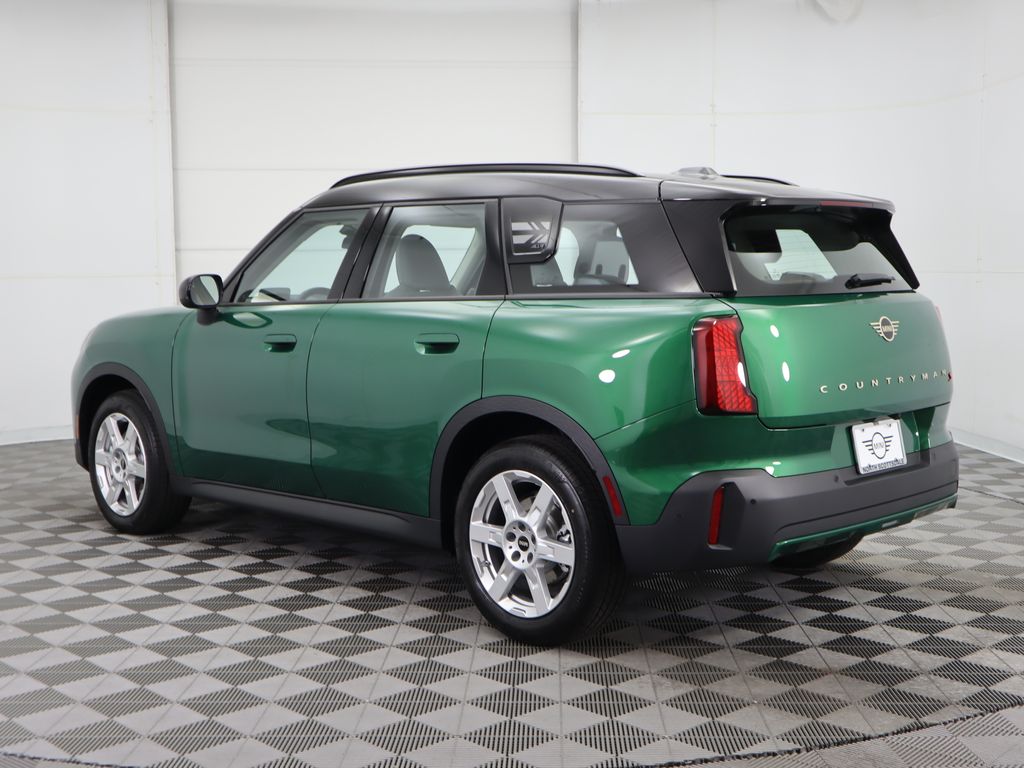 2025 MINI Cooper Countryman Base 8