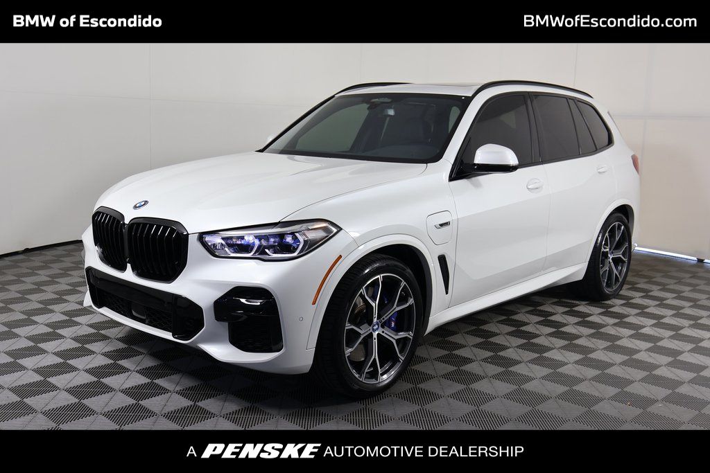 Thumbnail: 2023 BMW X5 - 1