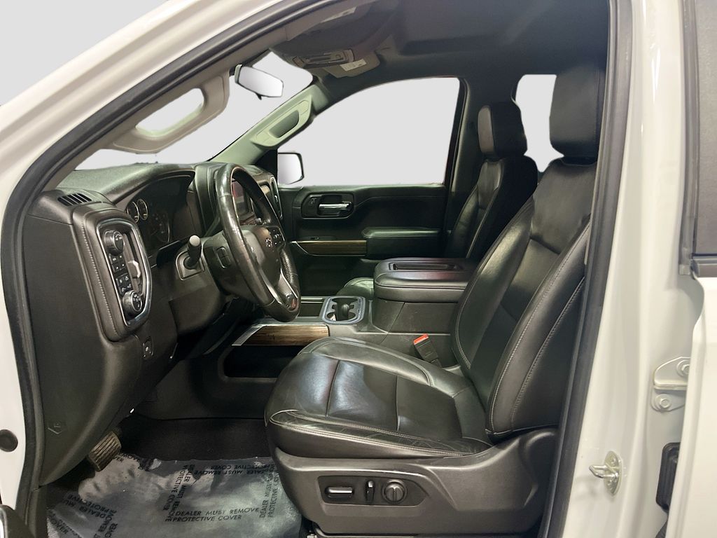 Used 2020 Summit White Chevrolet LT Trail Boss image 21