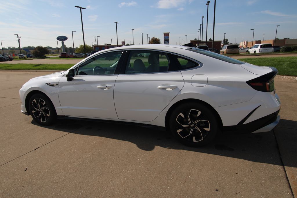 Used 2024 Hyundai Sonata Sedan