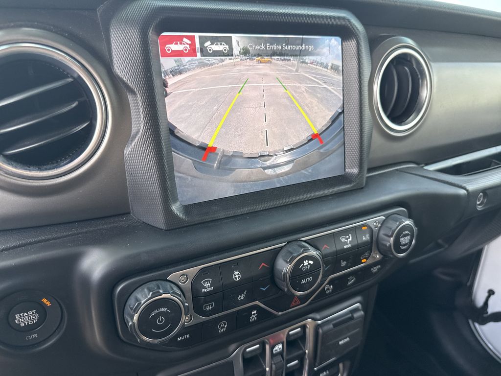 2021 Jeep Wrangler Unlimited Rubicon White at River Oaks CDJR