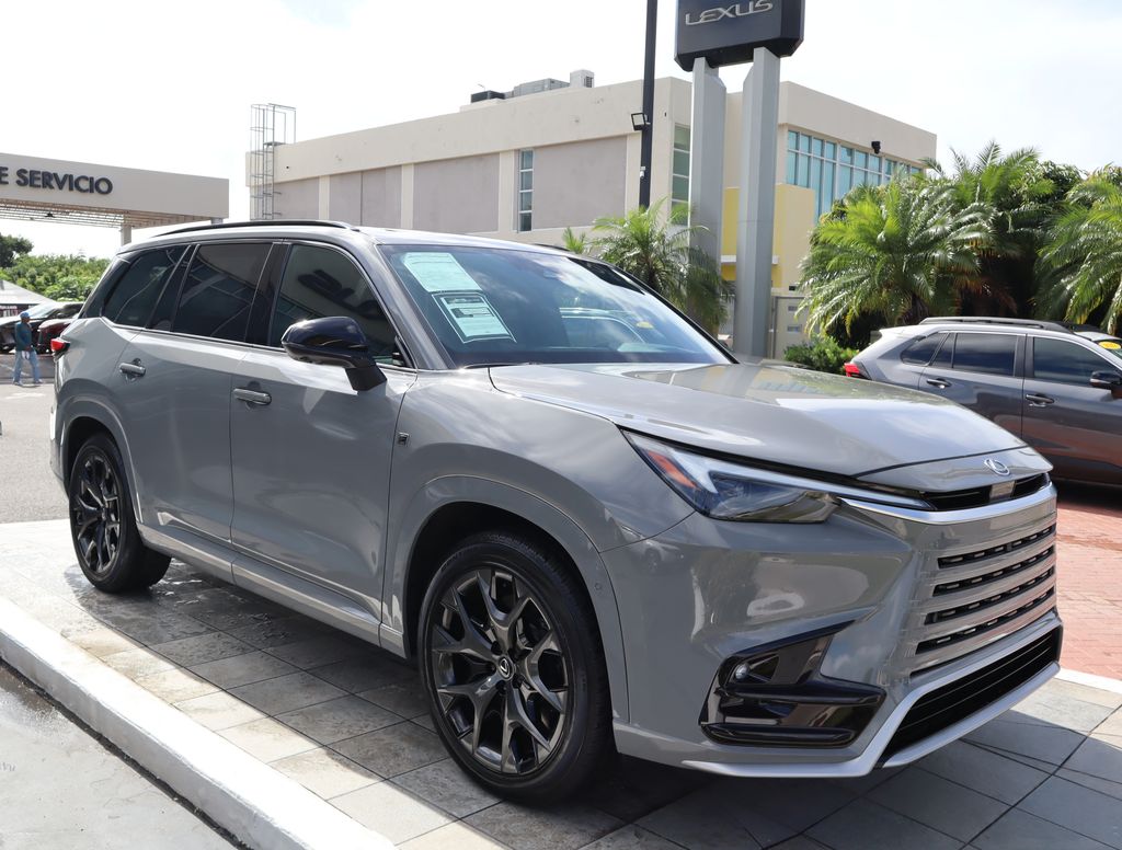 Thumbnail: 2026 Lexus TX - 3