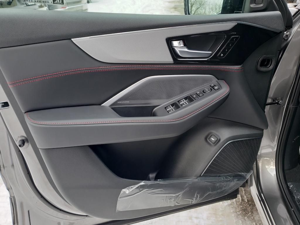 New 2026 Acura MDX SUV