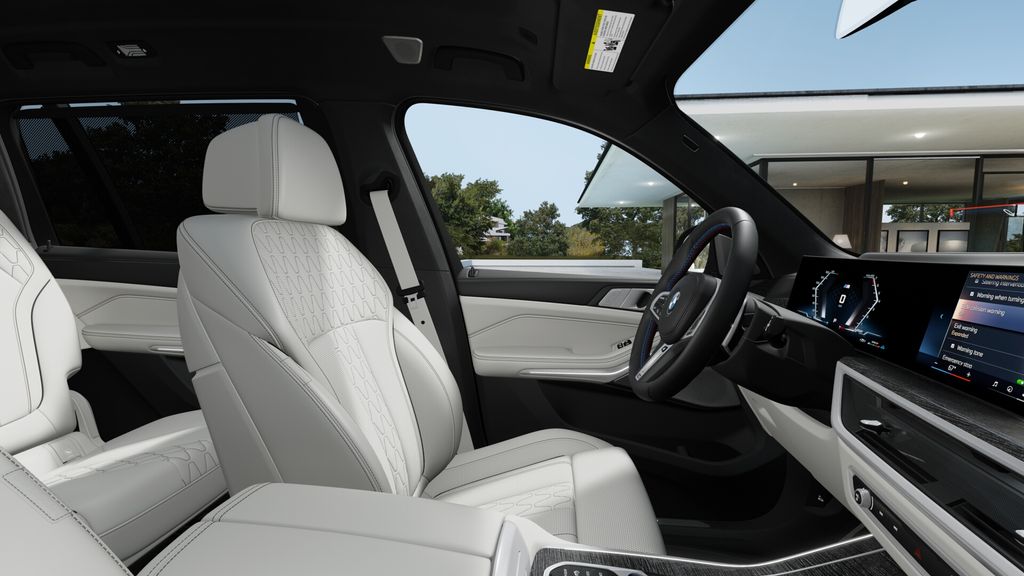 Thumbnail: 2026 BMW X7 - 9
