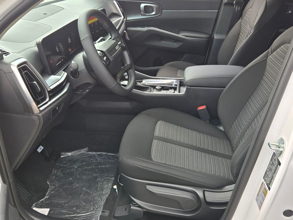 2026 Kia Sorento - $31,217