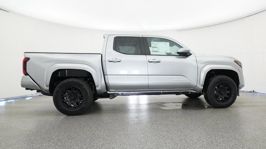 Thumbnail: 2025 Toyota Tacoma - 11