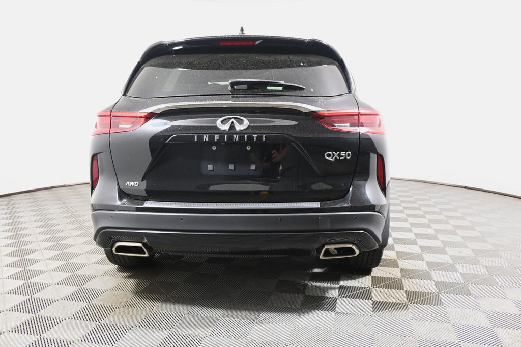 Thumbnail: 2021 INFINITI QX50 - 6