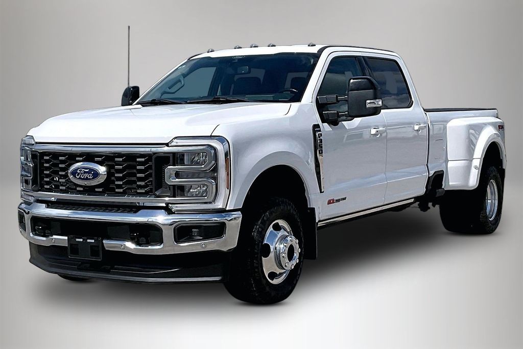 Used 2024 Ford Super Duty F-350 Lariat 4D Crew Cab