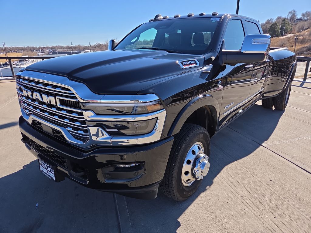 2026 RAM 3500 Limited Crew Cab LB DRW 4WD