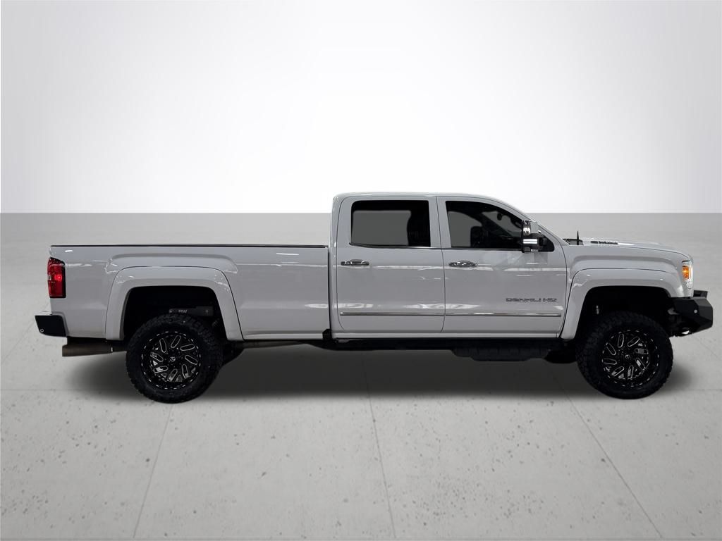 2017 GMC Sierra 3500HD Denali