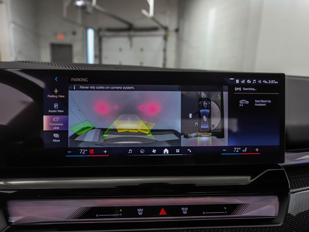 Thumbnail: 2026 BMW 5 Series - 19