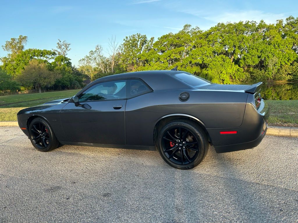 Thumbnail: 2017 Dodge Challenger - 3