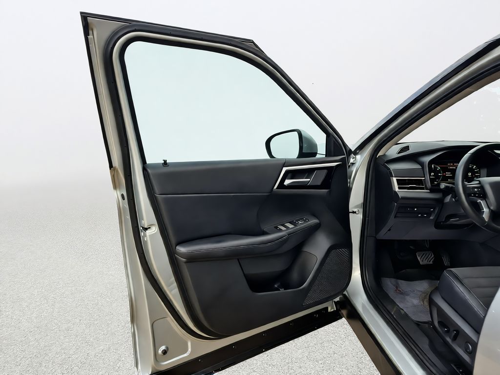 2024 Mitsubishi Outlander PHEV SE Silver at DeMontrond Gulf Freeway