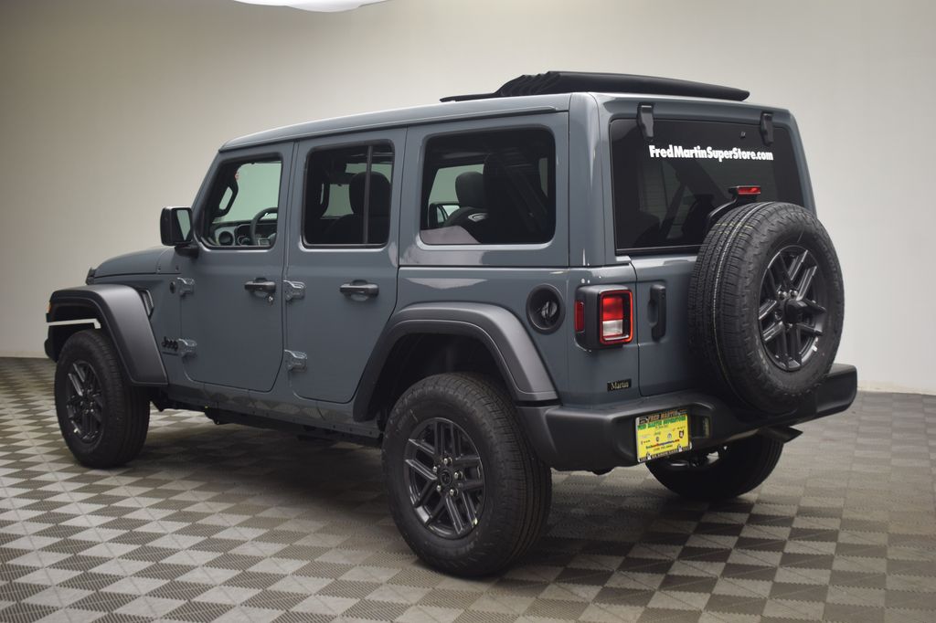 new 2026 Jeep Wrangler car, priced at $47,623