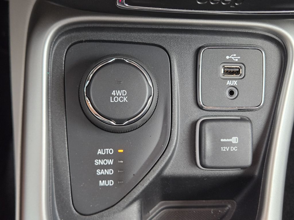 2018 Jeep Compass Latitude Gray at Durrett Motor Company