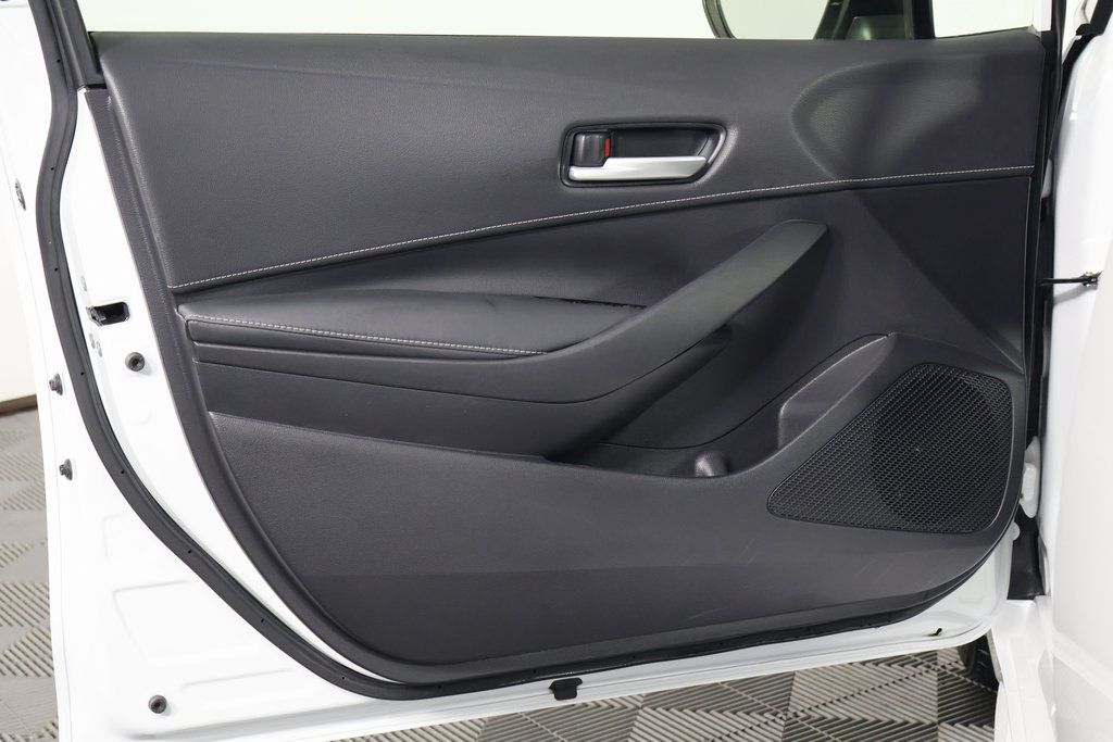 Thumbnail: 2021 Toyota Corolla - 12