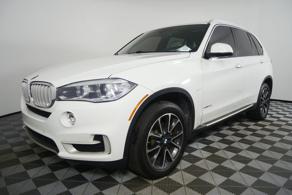 Thumbnail: 2017 BMW X5 - 8