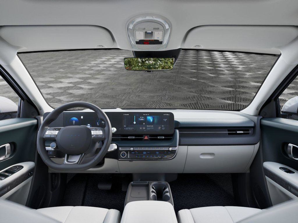 2026 Hyundai IONIQ 5 — photo 11