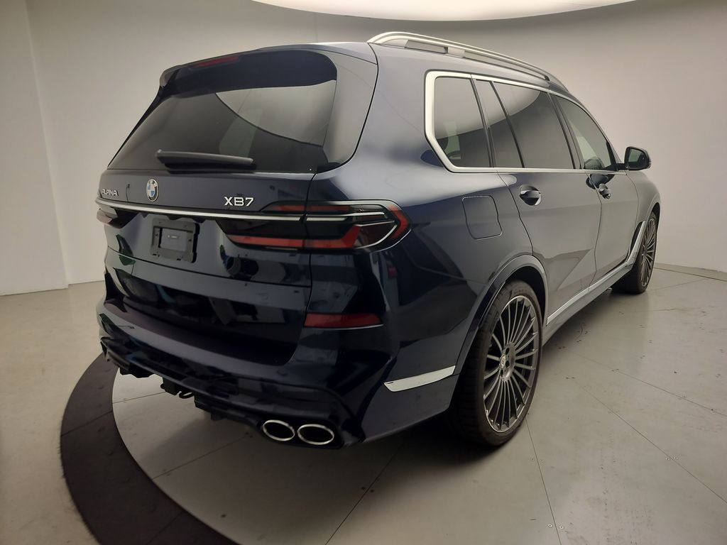 Thumbnail: 2026 BMW X7 - 3