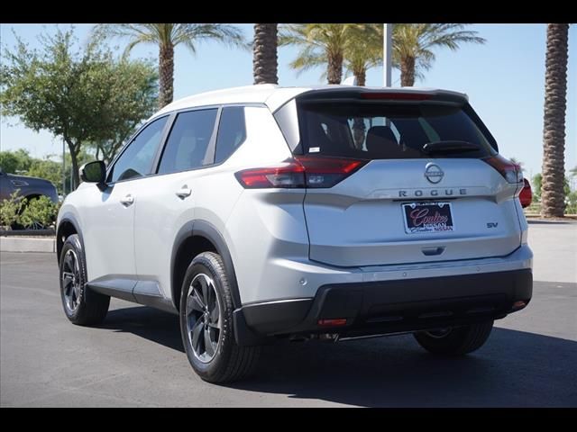 2024 Nissan Rogue SV 3