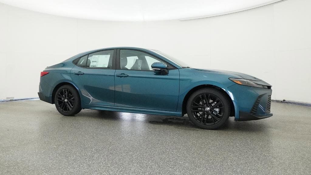 Thumbnail: 2025 Toyota Camry - 6