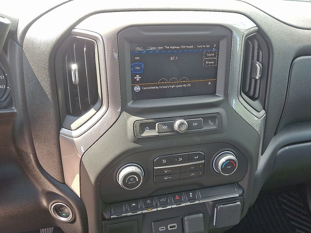 Thumbnail: 2025 Chevrolet Silverado 1500 - 10