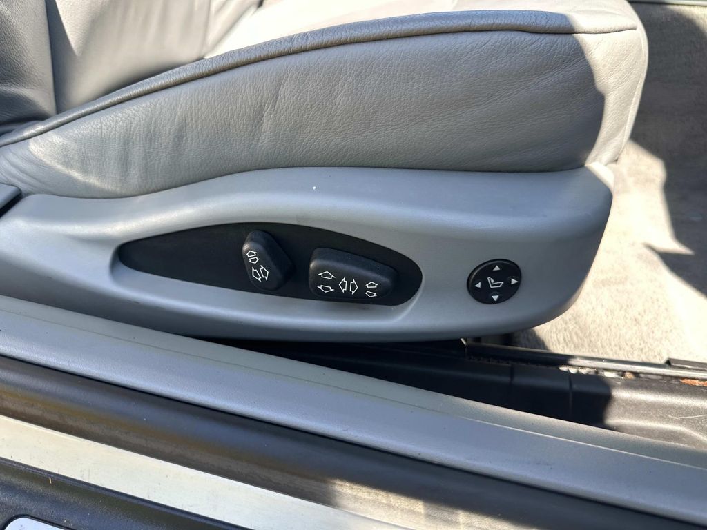 Thumbnail: 2006 BMW 3 Series - 22