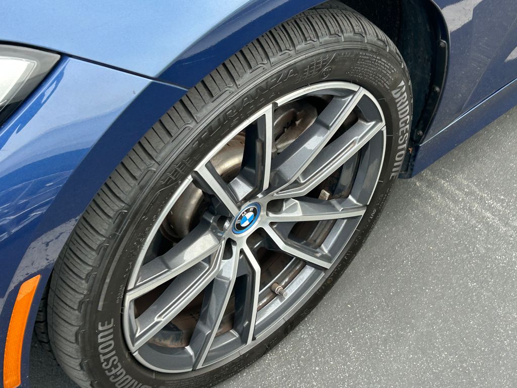 2022 BMW 3 Series 330e iPerformance 3