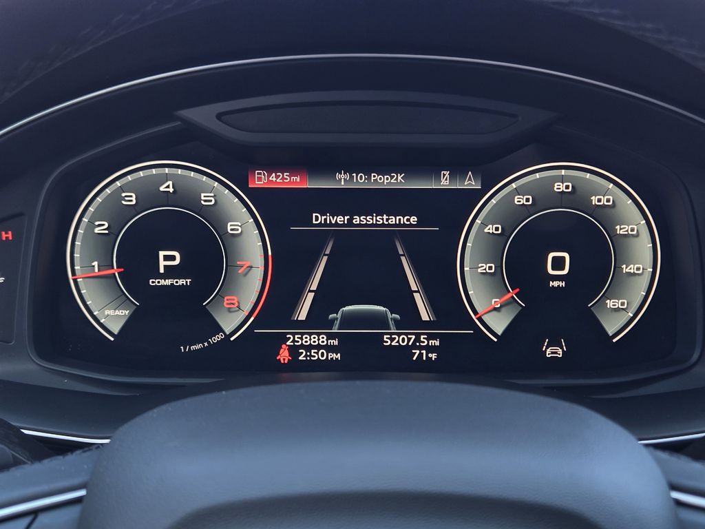 used 2023 Audi Q7 car, priced at $38,294